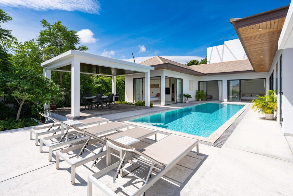 3 br pool villa 5 minute walk to Choeng Mon beach Koh Samui for sale