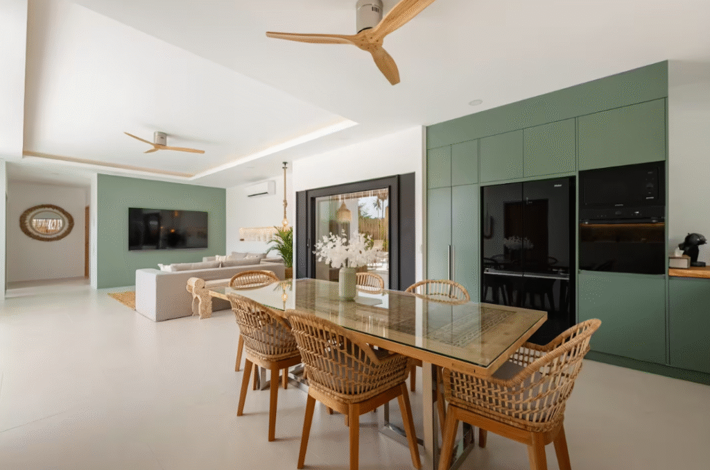 3 bedroom Balinese style pool villa for sale in Bophut Koh Samui walking distance to Fisherman’s Village