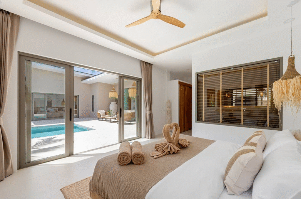 3 bedroom Balinese style pool villa for sale in Bophut Koh Samui walking distance to Fisherman’s Village