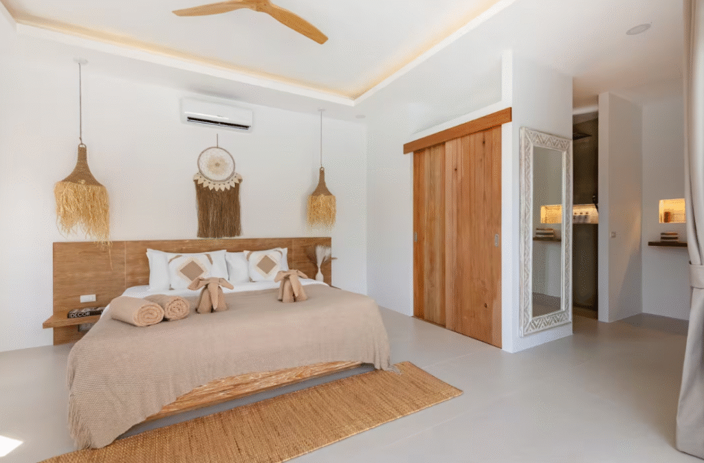 3 bedroom Balinese style pool villa for sale in Bophut Koh Samui walking distance to Fisherman’s Village