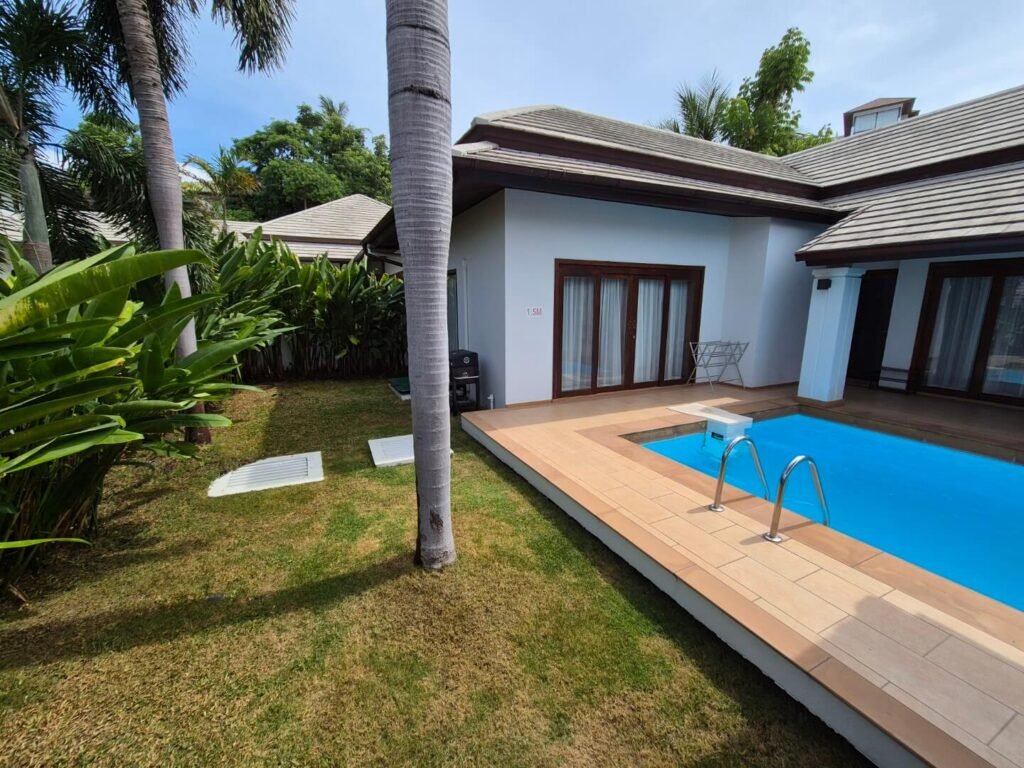 2 bedroom garden pool villa for sale in Choeng Mon Koh Samui Thailand