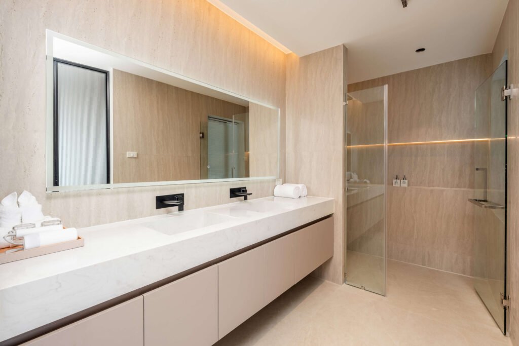 3 br sea view villa in Bang Por for sale Samui