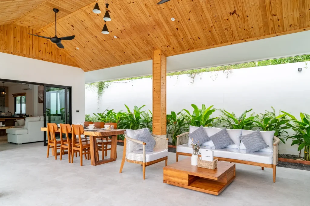 tropical 3-bedroom villa with private pool in Lamai