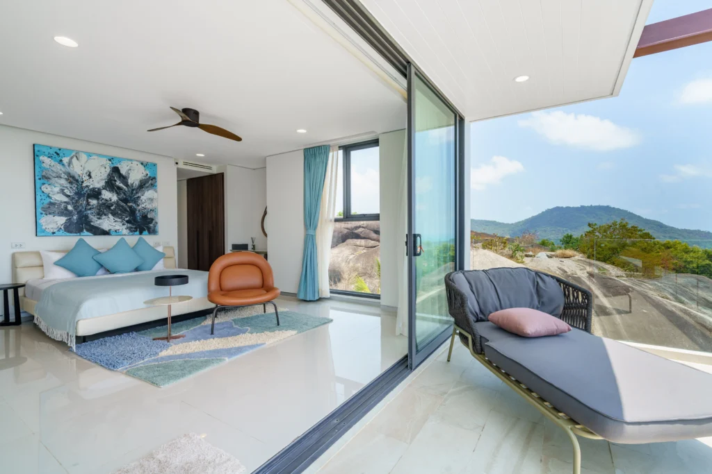 Luxury 4-bedroom sea view villa with infinity pool in Lamai, Koh Samui