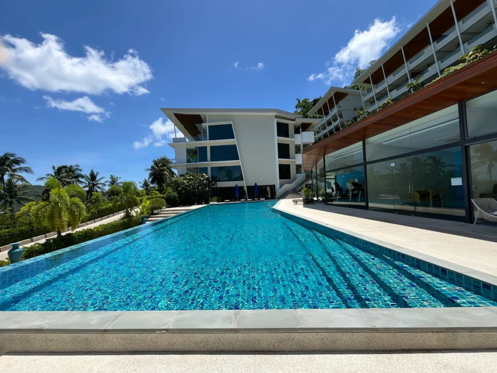 Two-bedroom penthouseb apartment with panoramic sea views in Maenam, Koh Samui - for sale