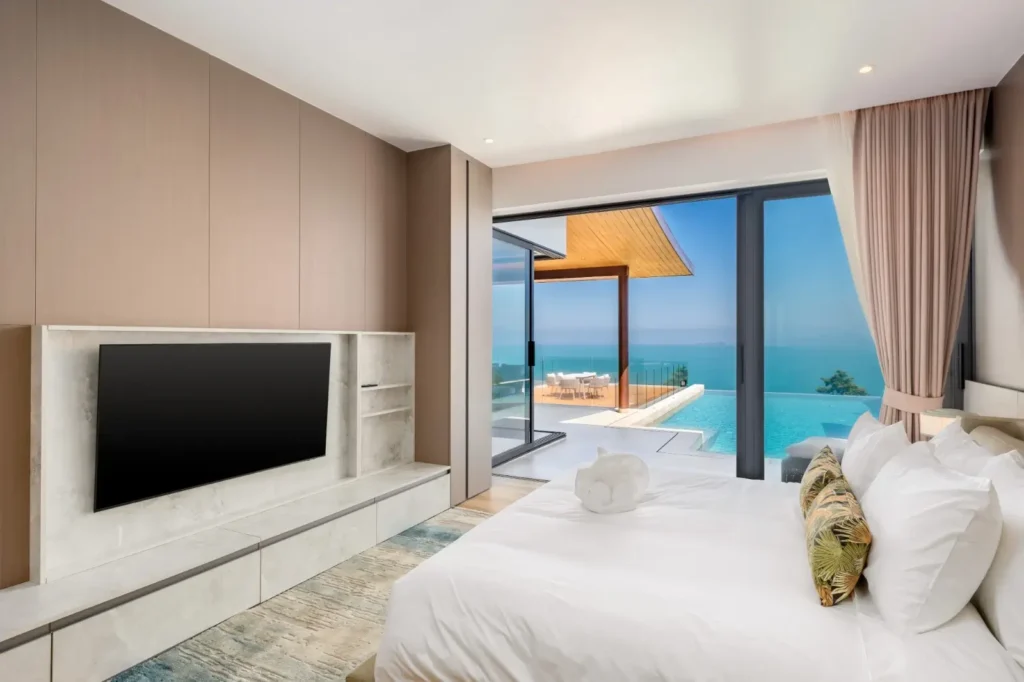 Brand-new 3-bedroom modern thai style sea view villa with infinity pool in Bang Por