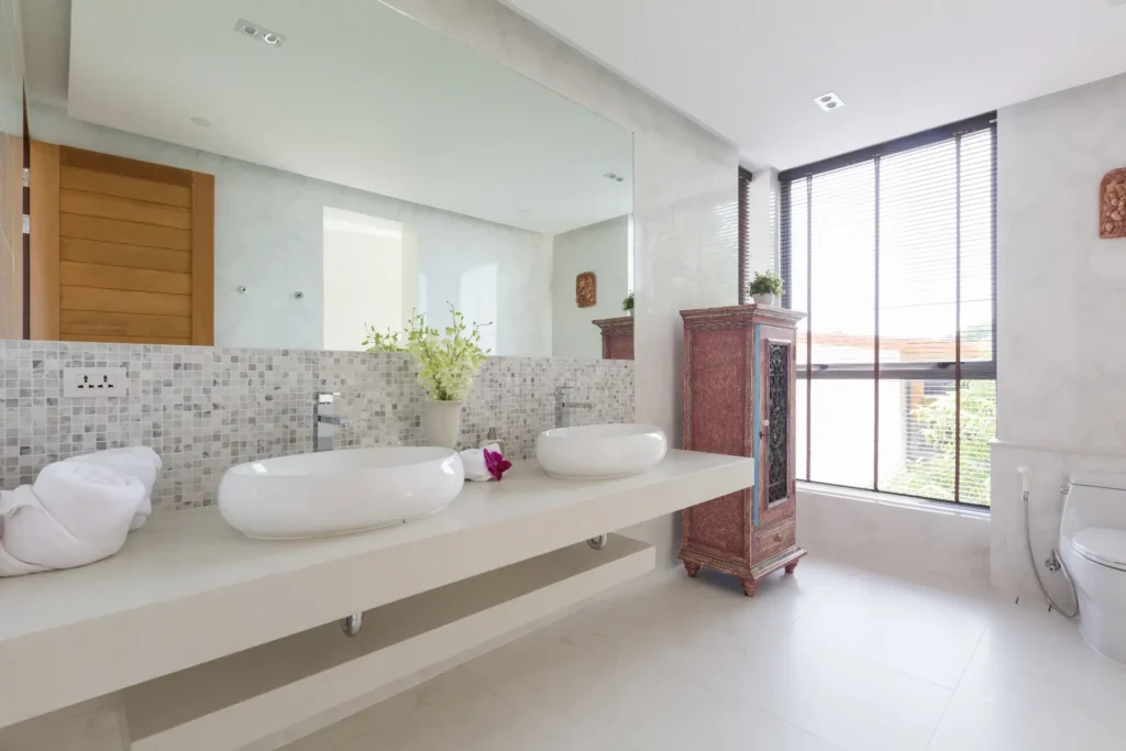 Luxury 4-bedroom sea view villa with infinity pool in Plai Laem