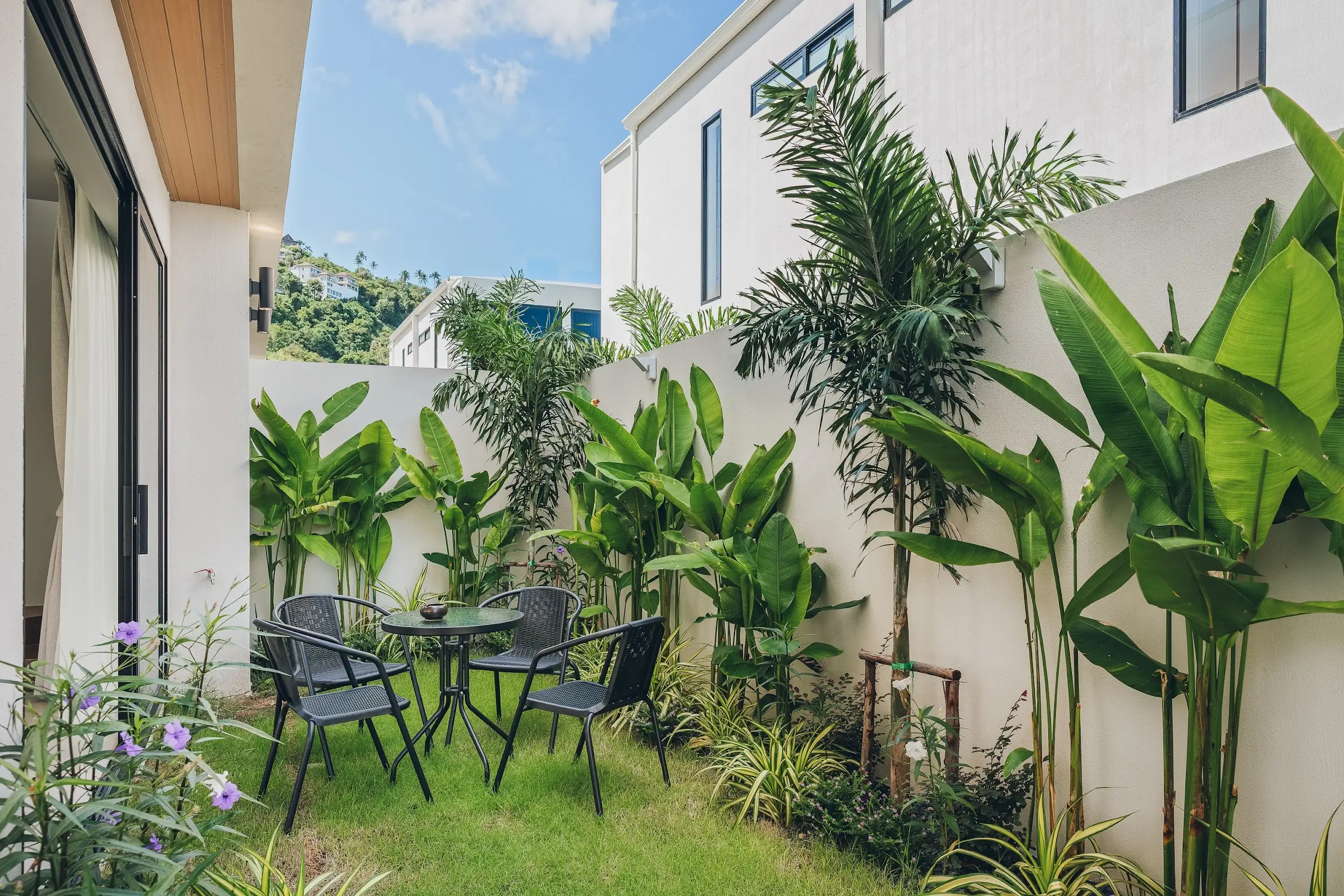 Fully-fitted 3-bedroom villa with private pool and garden in Bo Phut, Samiu Fully-fitted 3-bedroom villa with private pool and garden in Bo Phut, Samiu
